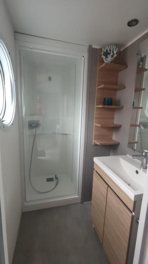 Mobilheim Herz Lauwersoog - Chalet Robbengat Екстериор снимка