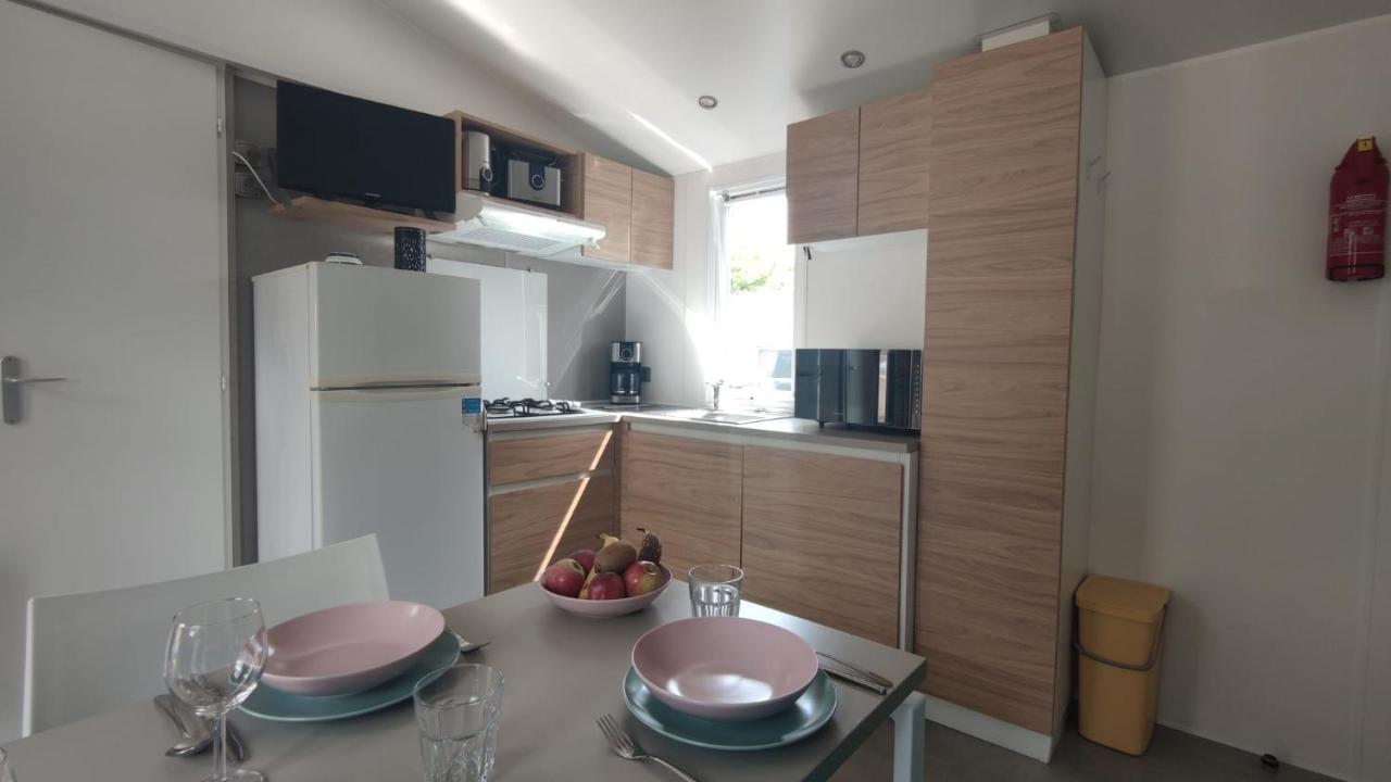 Mobilheim Herz Lauwersoog - Chalet Robbengat Екстериор снимка